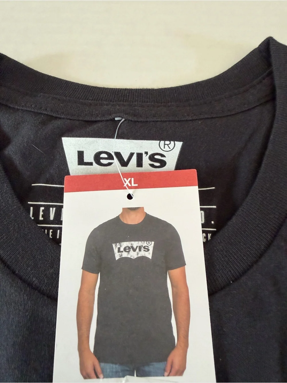 Levis classic crewneck